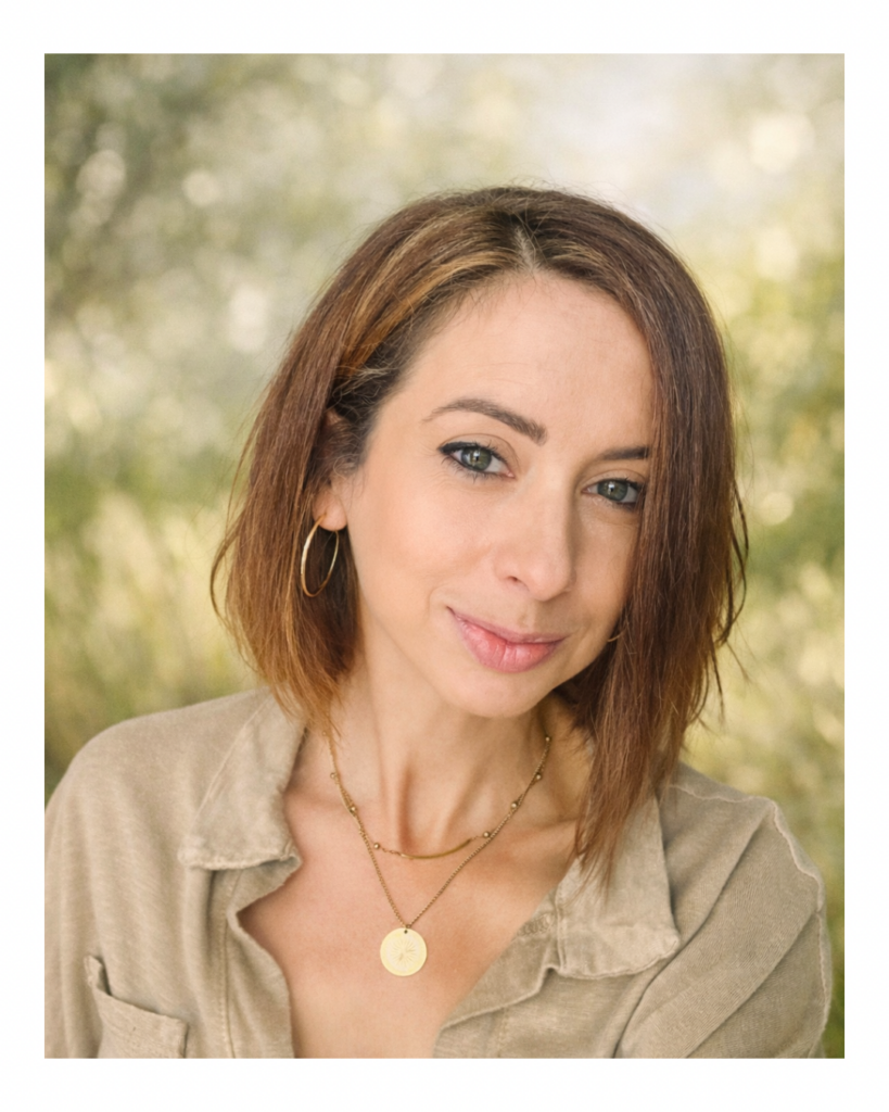 Axelle Vincent, naturopathe et accompagnante en transition de vie, portrait 